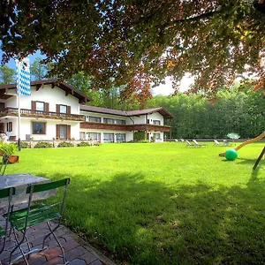 Haus Waldesruh 2*, Übersee Duitsland